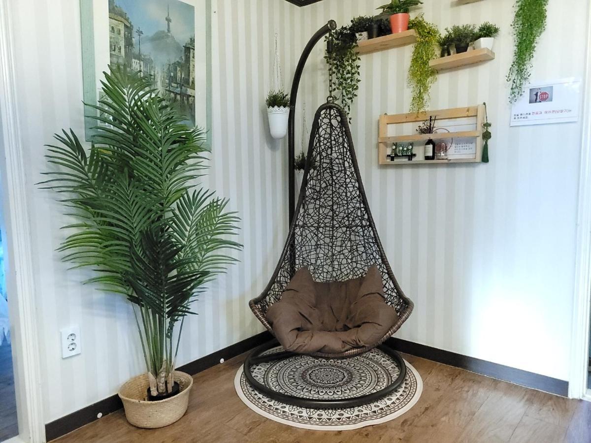 For Family Group, 4Min To Seoul Station Apartment Exterior foto