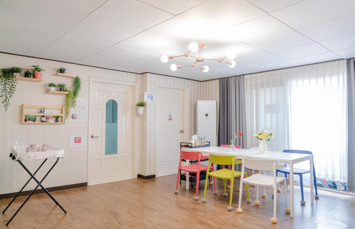 For Family Group, 4Min To Seoul Station Apartment Exterior foto